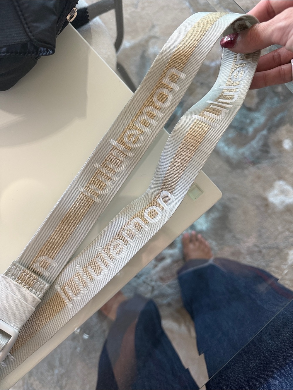 TWO lululemon athletica Crossbody Belt Bags - black and white - Picture 6 of 9